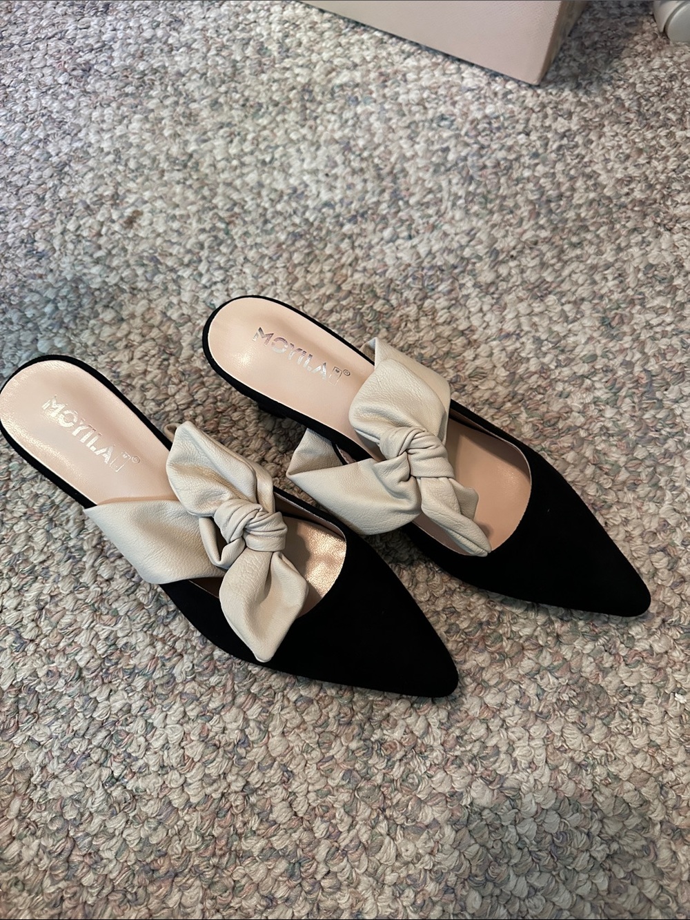 Not Rated Two-Tone Pointed-Toe Mules in Black and Cream - Picture 4 of 4